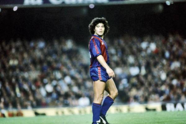 Tiểu sử cầu thủ Maradona - huyền thoại sân cỏ 1 thời