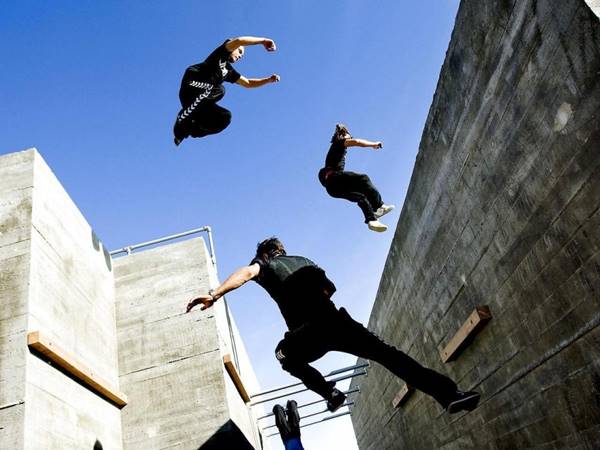 Parkour là gì? Đối tượng nào không nên tập Parkour?
