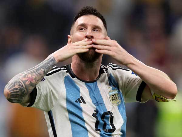 Tin HOT bóng đá 21/12: Messi có thể tham dự World Cup 2026