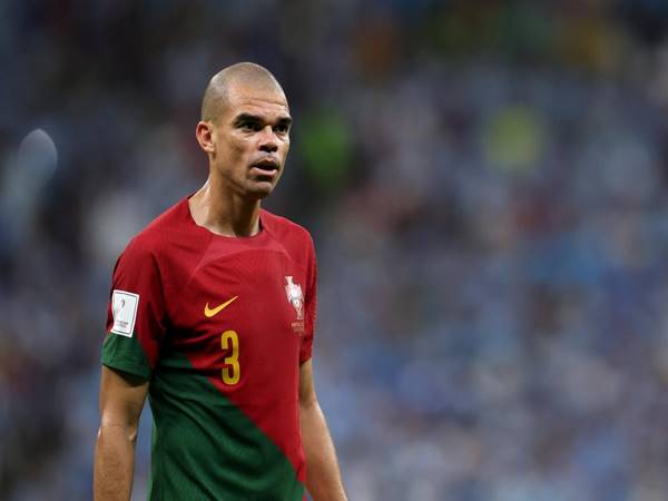 Tiểu sử Pepe - Hậu vệ bóng đá nổi tiếng của Bồ Đào Nha