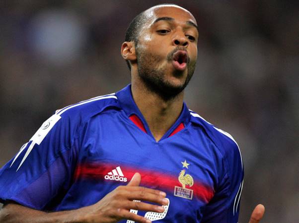 Thierry Henry là một trong những huyền thoại bóng đá nổi tiếng nhất nước Pháp