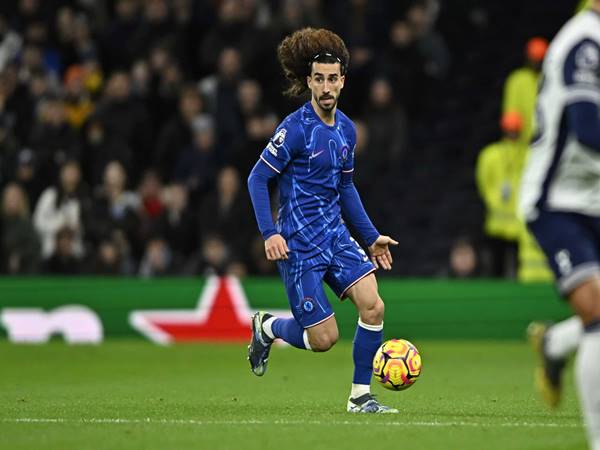 Tin Chelsea: Cucurella tỏa sáng giúp Chelsea trở lại Top 4