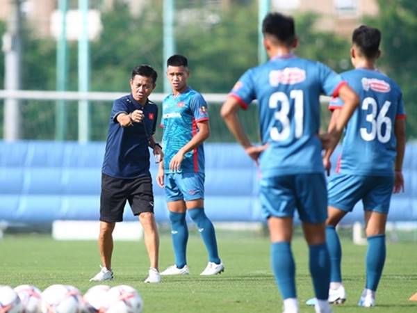 Điều kiện để trở thành một huấn luyện viên bóng đá