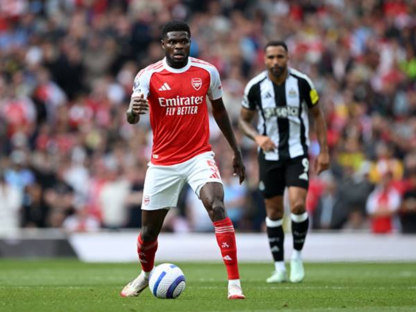 Bộ sưu tập danh hiệu và dấu ấn đậm nét của Thomas Partey