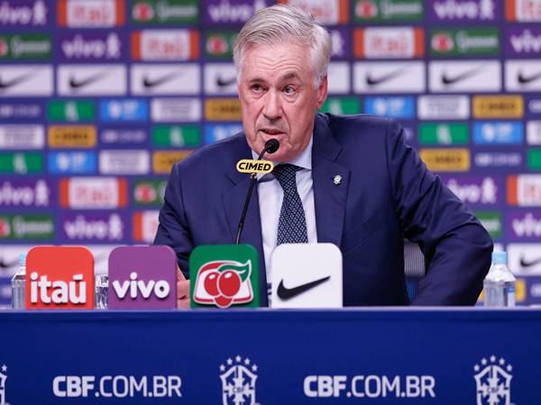 Tin BĐ Brazil: Vì sao Neymar và Rodrygo bị loại