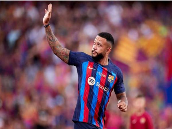 Sự nghiệp bóng đá thăng trầm của Memphis Depay