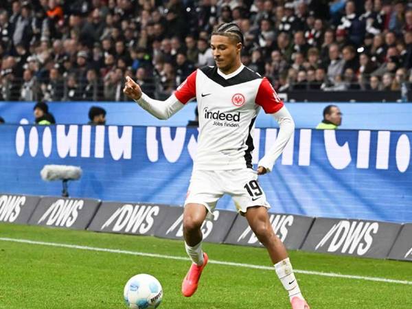 Những thành tựu ban đầu của Jean-Matteo Bahoya Những thành tựu ban đầu của Jean-Matteo Bahoya