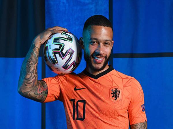 Tin bóng đá: Tiền đạo Depay tạo nên lịch sử cho bóng đá Hà Lan