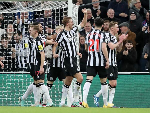Lịch sử đối đầu MU vs Newcastle