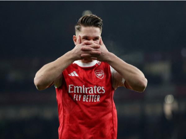 Hành trình vượt qua loạt đối thủ sừng sỏ