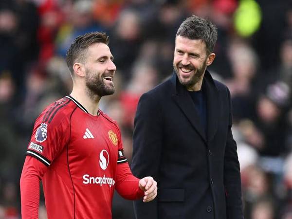 Tin MU: Quỷ đỏ lên kế hoạch ký chính thức với HLV Carrick