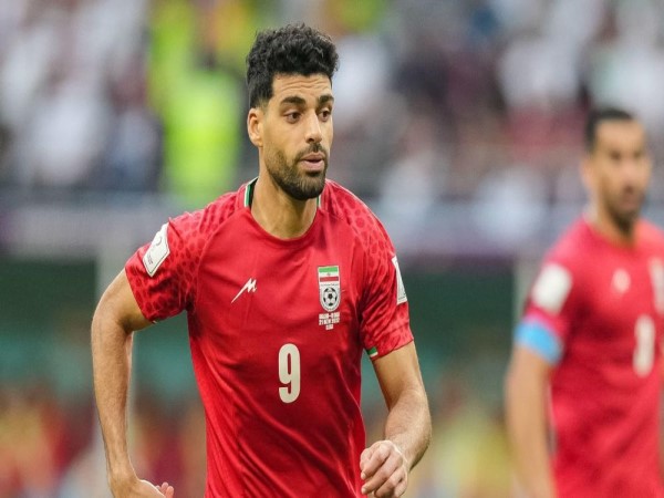 Tin BĐ: Mehdi Taremi xin trở về bảo vệ Iran tiếng gọi quê hương